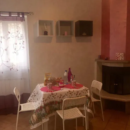 A Due Passi Apartment *